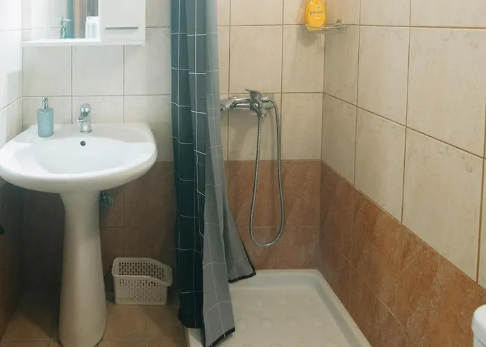 Iriana's * بلدة كوس
